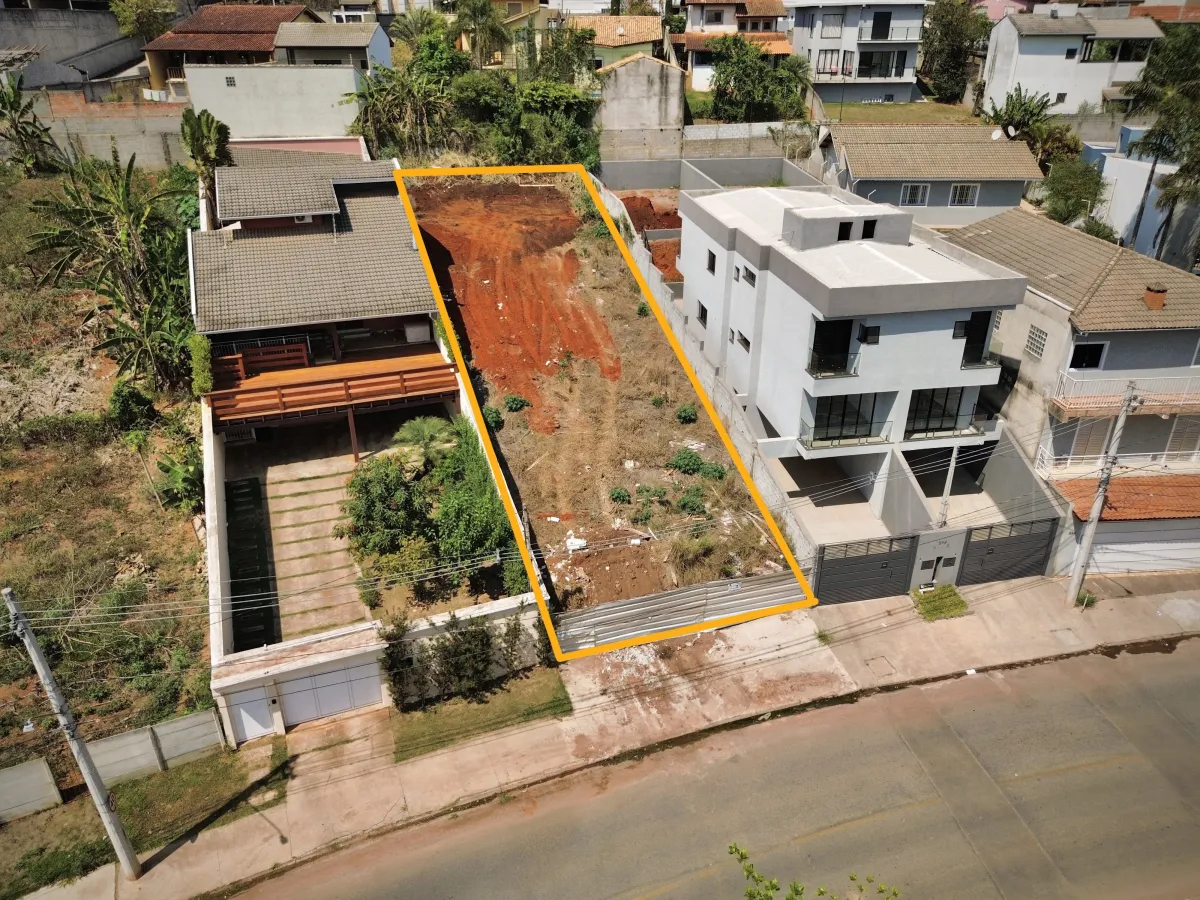 Terreno de 510m² no Jardim dos Pinheiros – Atibaia