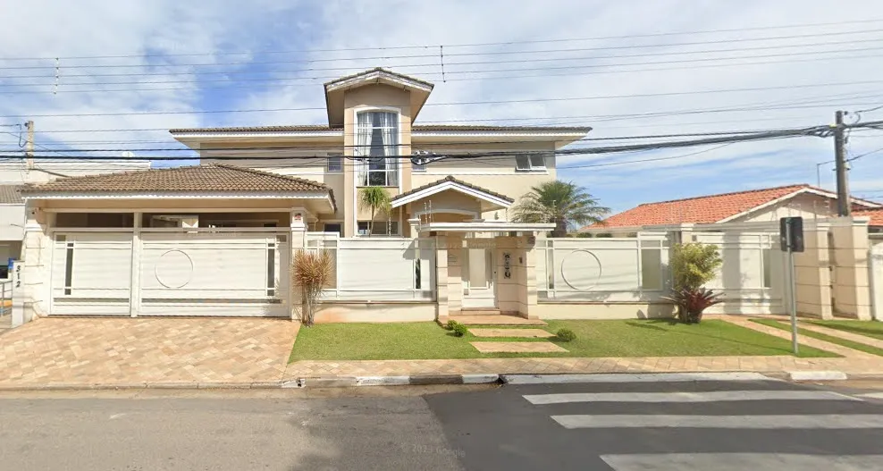 Casa de alto padrão na Vila Santista, Atibaia