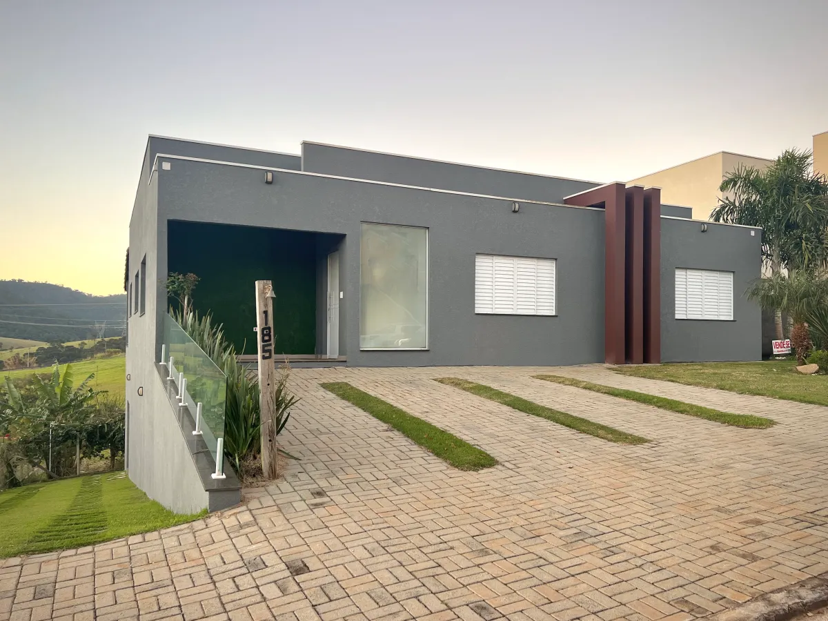 Casa com 3 Suítes na Fazenda Santana em Atibaia