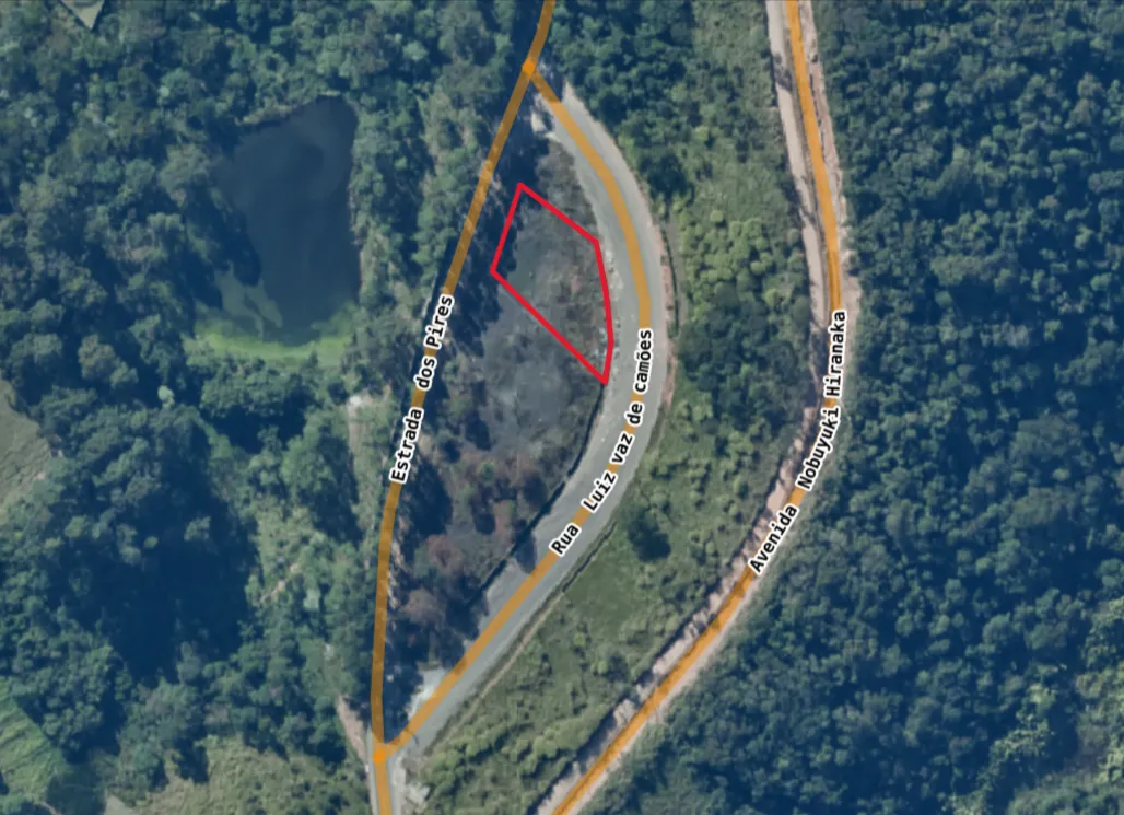 Terreno com 1671m² no Rio Abaixo em Atibaia